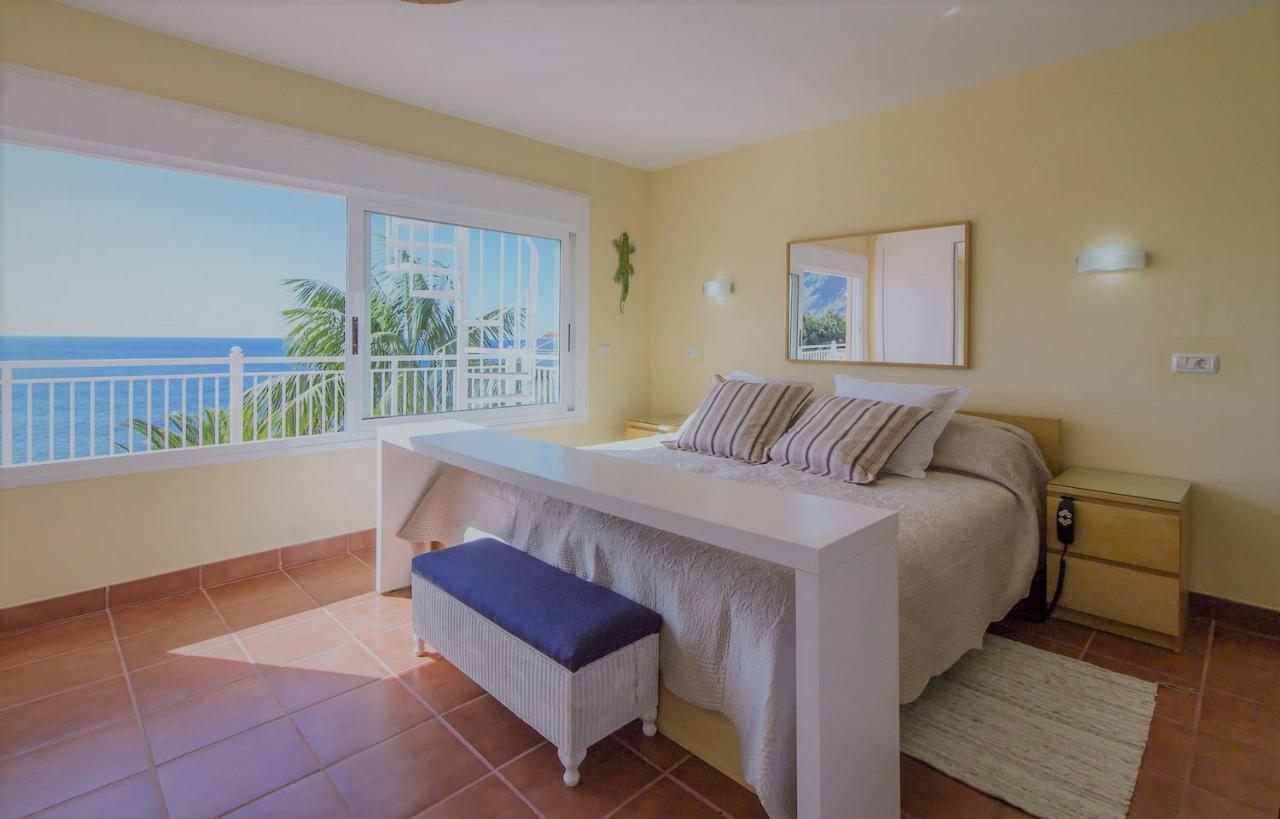 Villa In Protected Space In Front Of The Sea Los Realejos Exterior photo