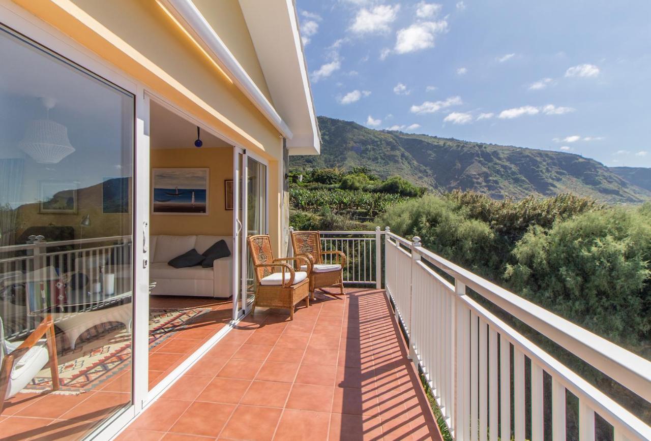 Villa In Protected Space In Front Of The Sea Los Realejos Exterior photo