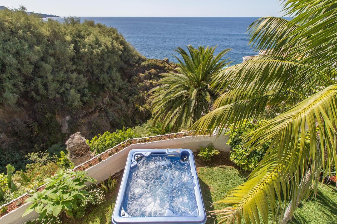 Villa In Protected Space In Front Of The Sea Los Realejos Exterior photo